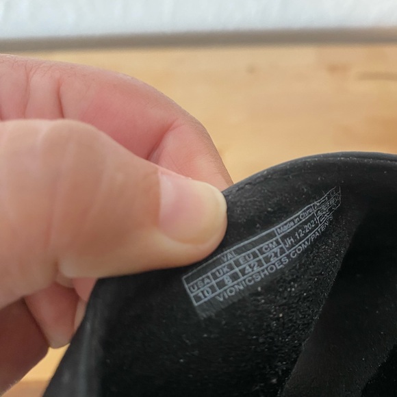 Vionic slides - Picture 3 of 4